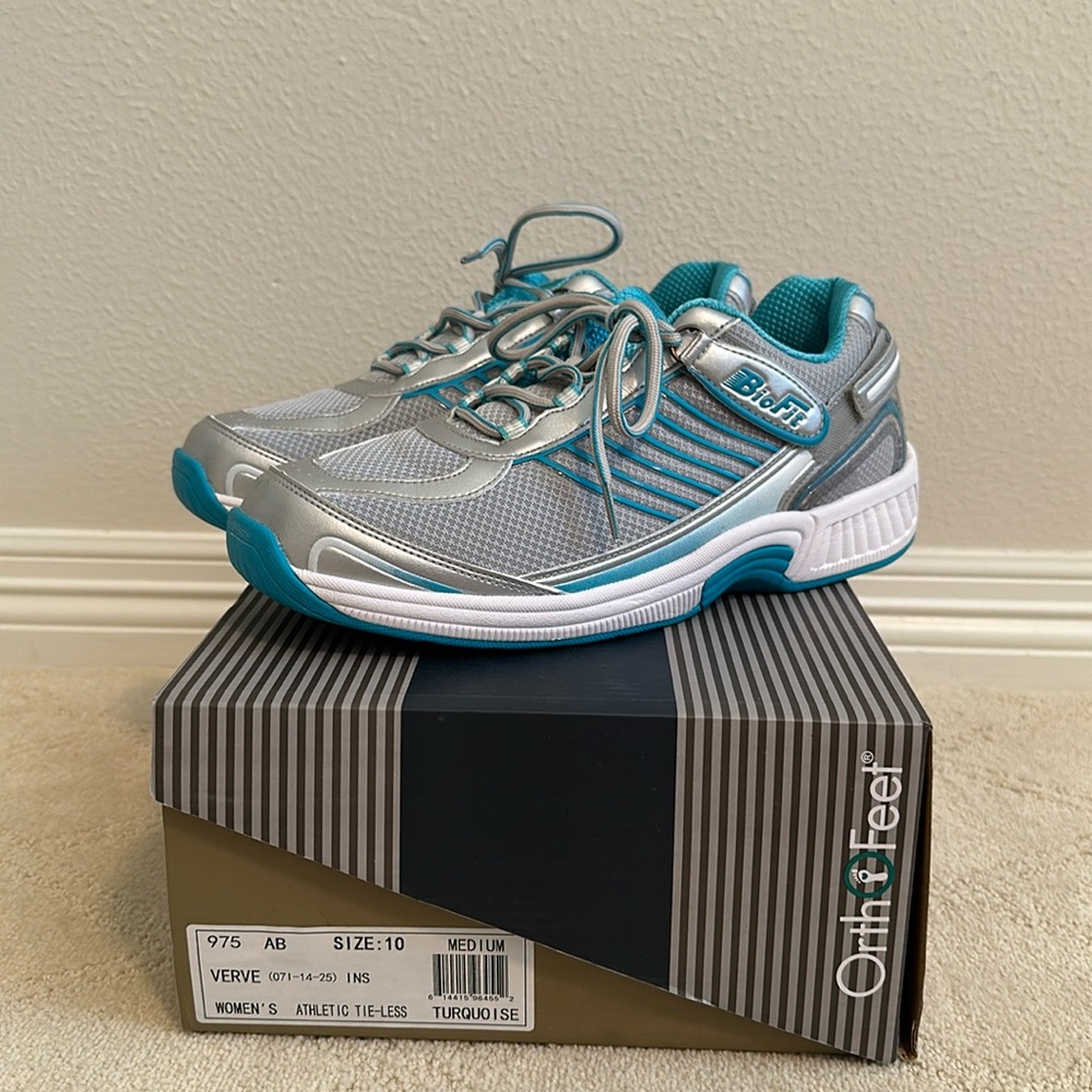 OrthoFeet Verve Tie Less Athletic Shoes